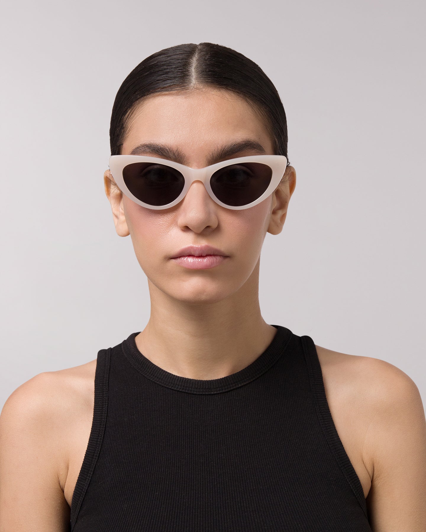 Best Sunglasses for Women – Sienna Pearl, Available Online in USA, UK, Canada & UAE